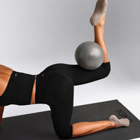 SoftMotion™ High Waisted Capri Leggings | Black