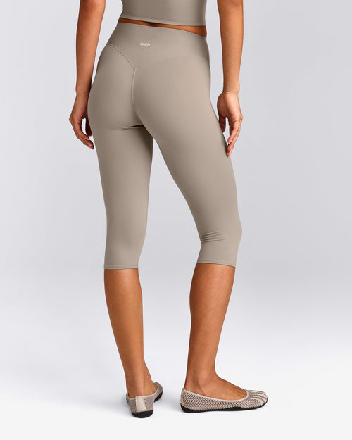 SoftMotion™ High Waisted Capri Leggings | Warm Sand