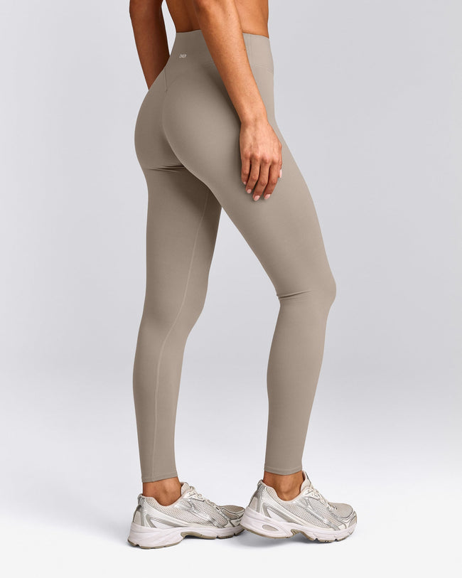SoftMotion™ High Waisted Leggings | Warm Sand