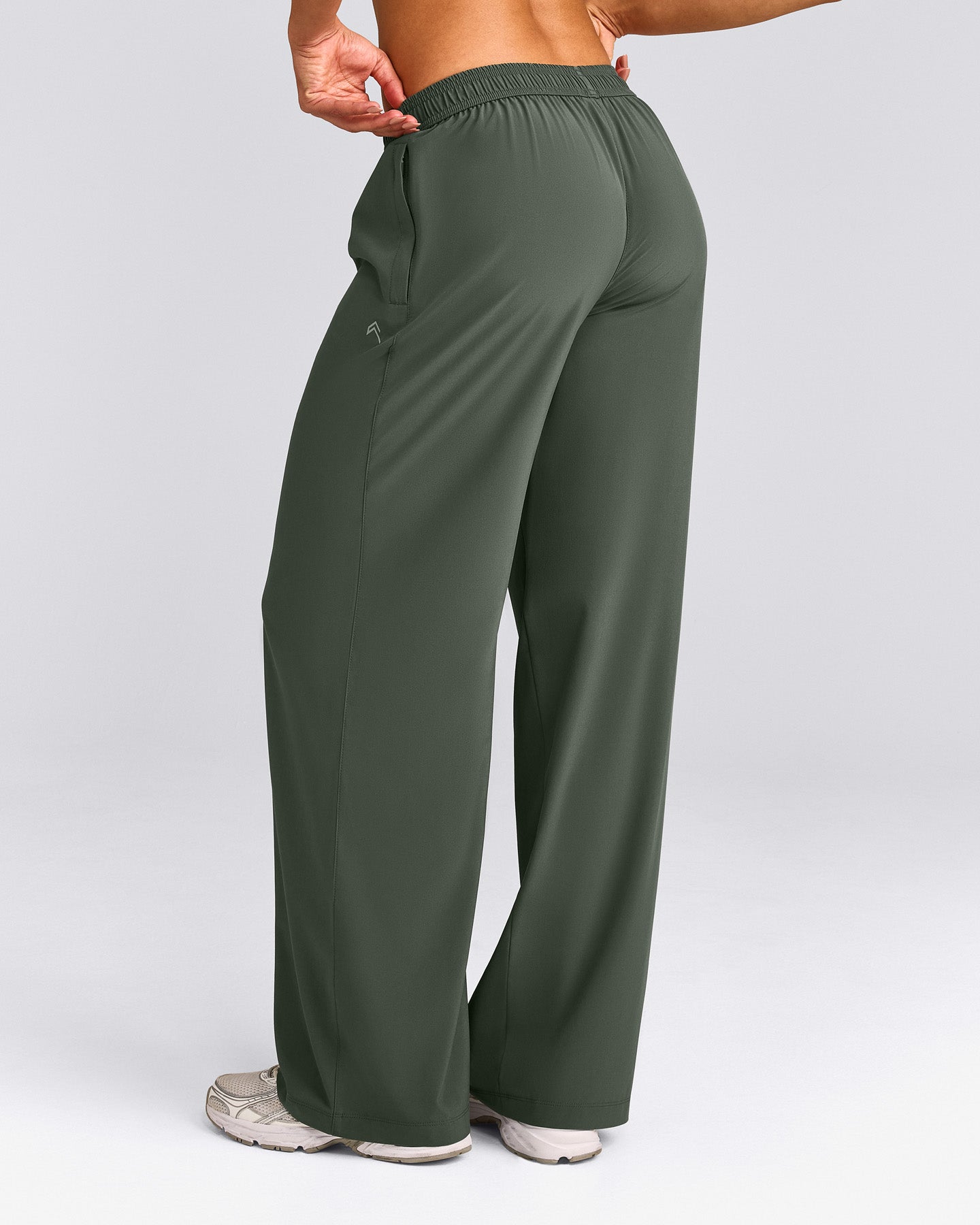 AirMove™ Straight Leg Trousers with Reflective Logo | Dark Khaki