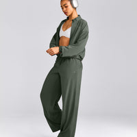 AirMove™ Straight Leg Trousers with Reflective Logo | Dark Khaki