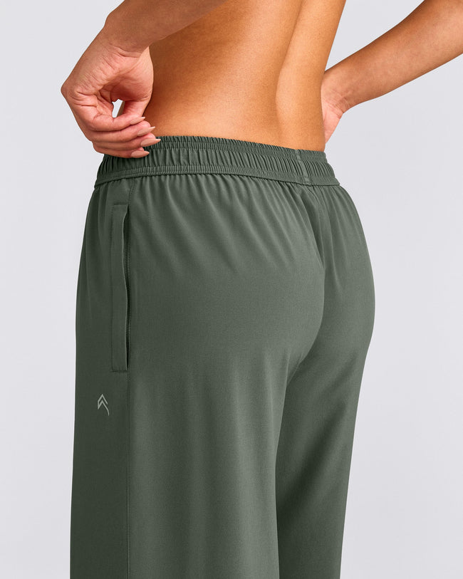 AirMove™ Straight Leg Trousers with Reflective Logo | Dark Khaki