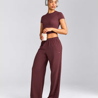 AirMove™ Straight Leg Trousers with Reflective Logo | Velvet Mocha