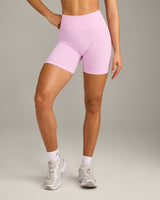 EffortlessLift™ Seamless Shorts with Grey Logo | Chalk Pink
