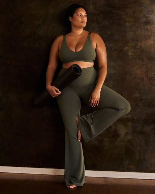 SoftMotion™ Flared Bottoms with Grey Logo | Dark Khaki