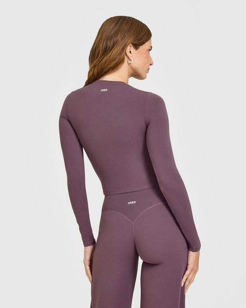 SoftMotion™ Long Sleeve Mid Top with White Logo | Vintage Purple