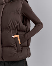Oversized Puffer Vest | 70% Cocoa