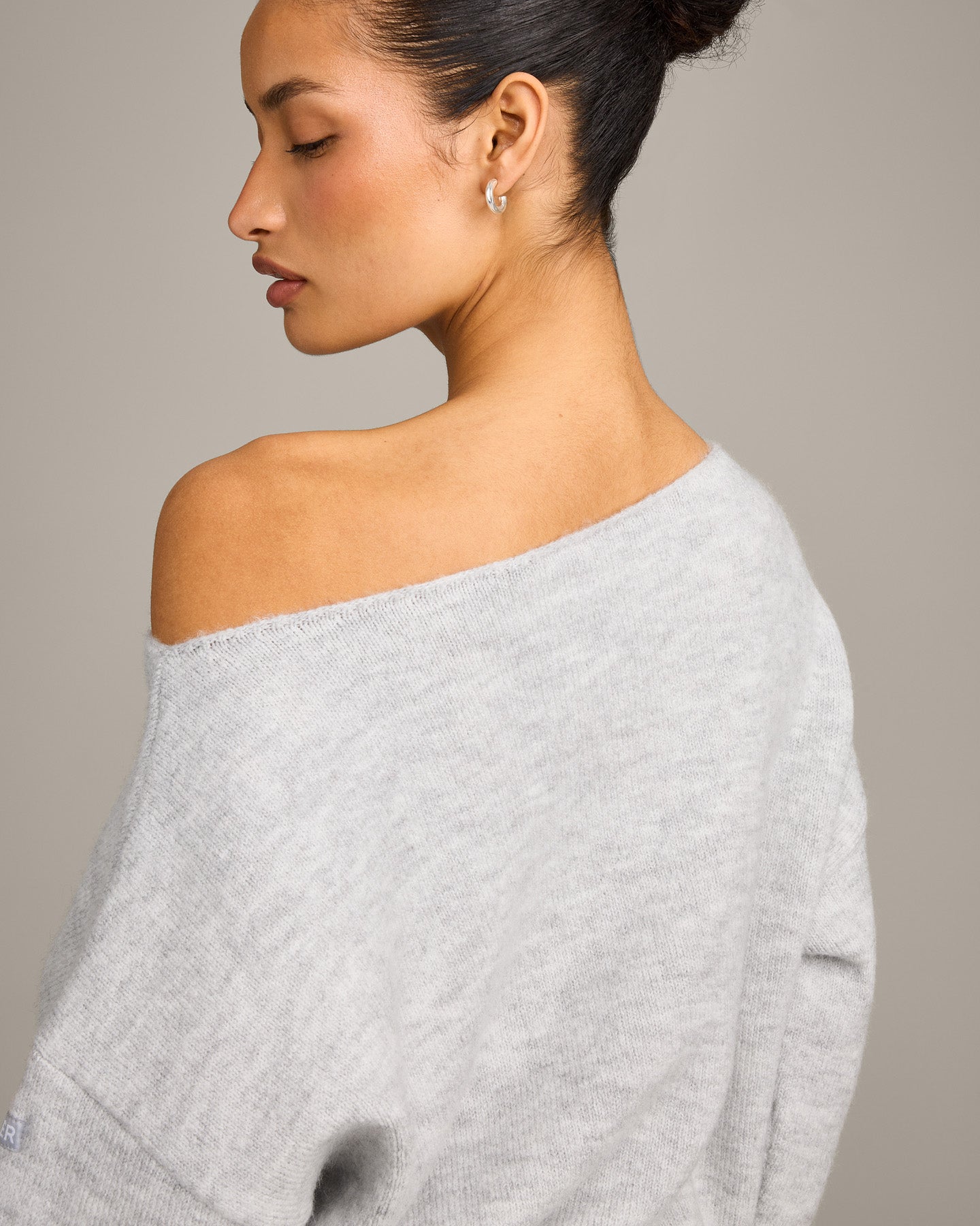 Oversized Knit Off-The-Shoulder Sweater | Light Grey Marl