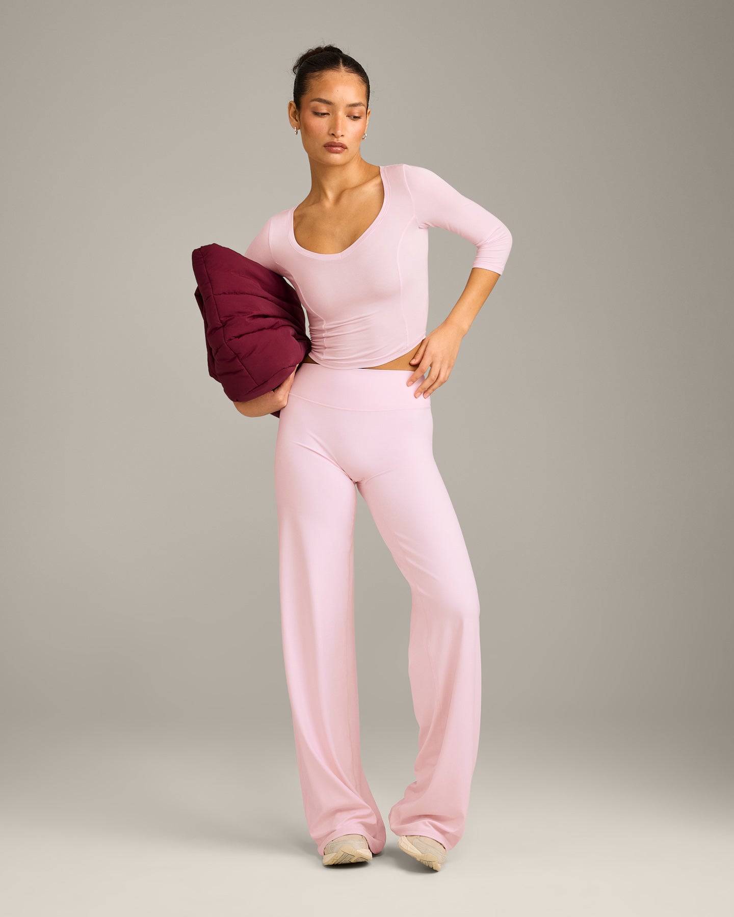 Mellow™ Motion Wide V-Neck 3/4 Length Sleeve Mid Top | Soft Girl Pink