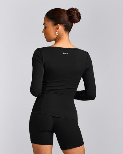 Mellow™ Motion Wide V Neck Long Sleeve Top | Black