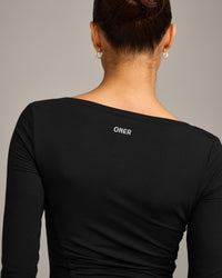 Mellow™ Motion Wide V-Neck Long Sleeve Top | Black