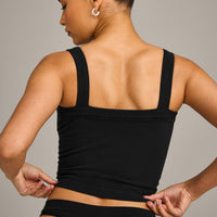 Seamless Scoop Neck Vest | Black