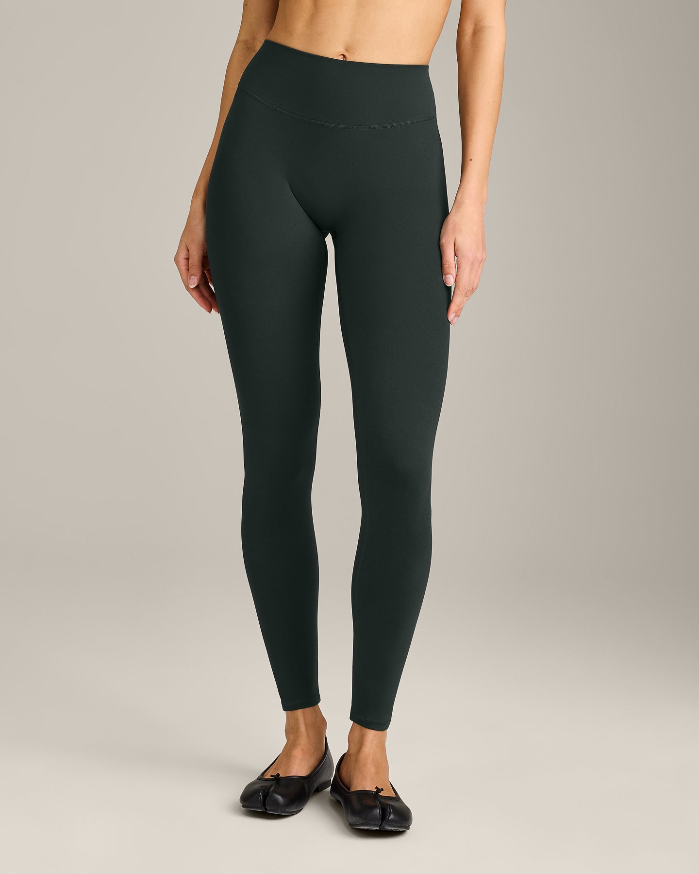 SoftMotion™ High Waisted Leggings with Grey Logo | Emerald Noir
