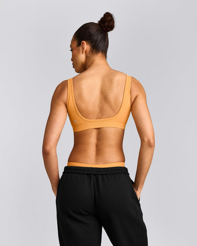 EffortlessLift™ Square Neck Sports Bra with Grey Logo | Powdered Orange