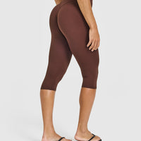 SoftMotion™ High Waisted Capri Leggings with White Logo | Espresso Brown