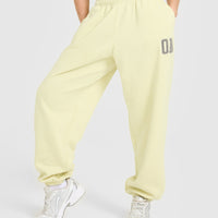 Foundations Oversized Oner 25 Joggers | Pastel Yellow