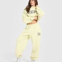 Foundations Oversized Oner 25 Joggers | Pastel Yellow