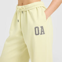 Foundations Oversized Oner 25 Joggers | Pastel Yellow