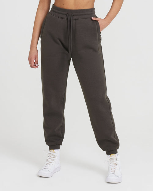 Oner Modal Classic Jogger | Deep Taupe