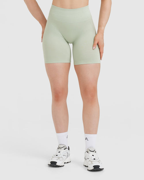 Oner Modal Effortless Seamless Shorts | Tea Green