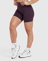 Unified High Waisted Shorts 6" | Blackberry Purple
